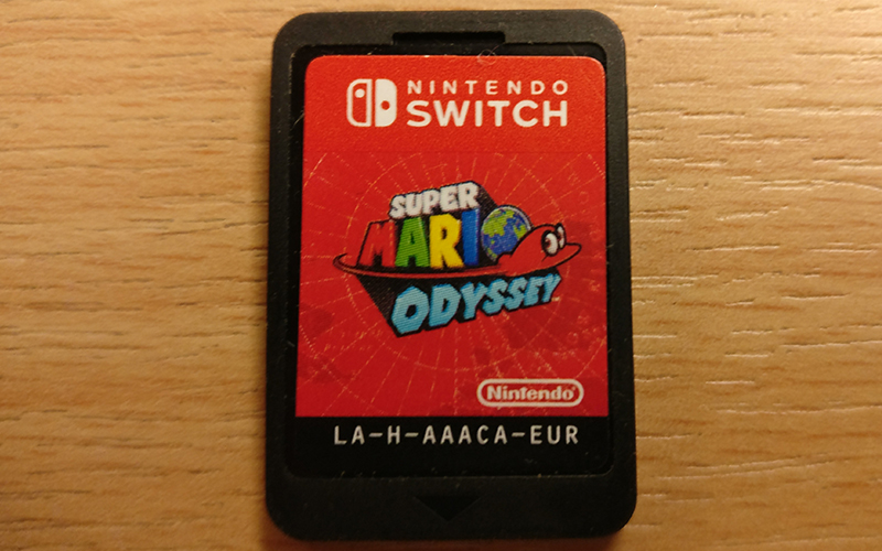 damaged nintendo switch cartridge